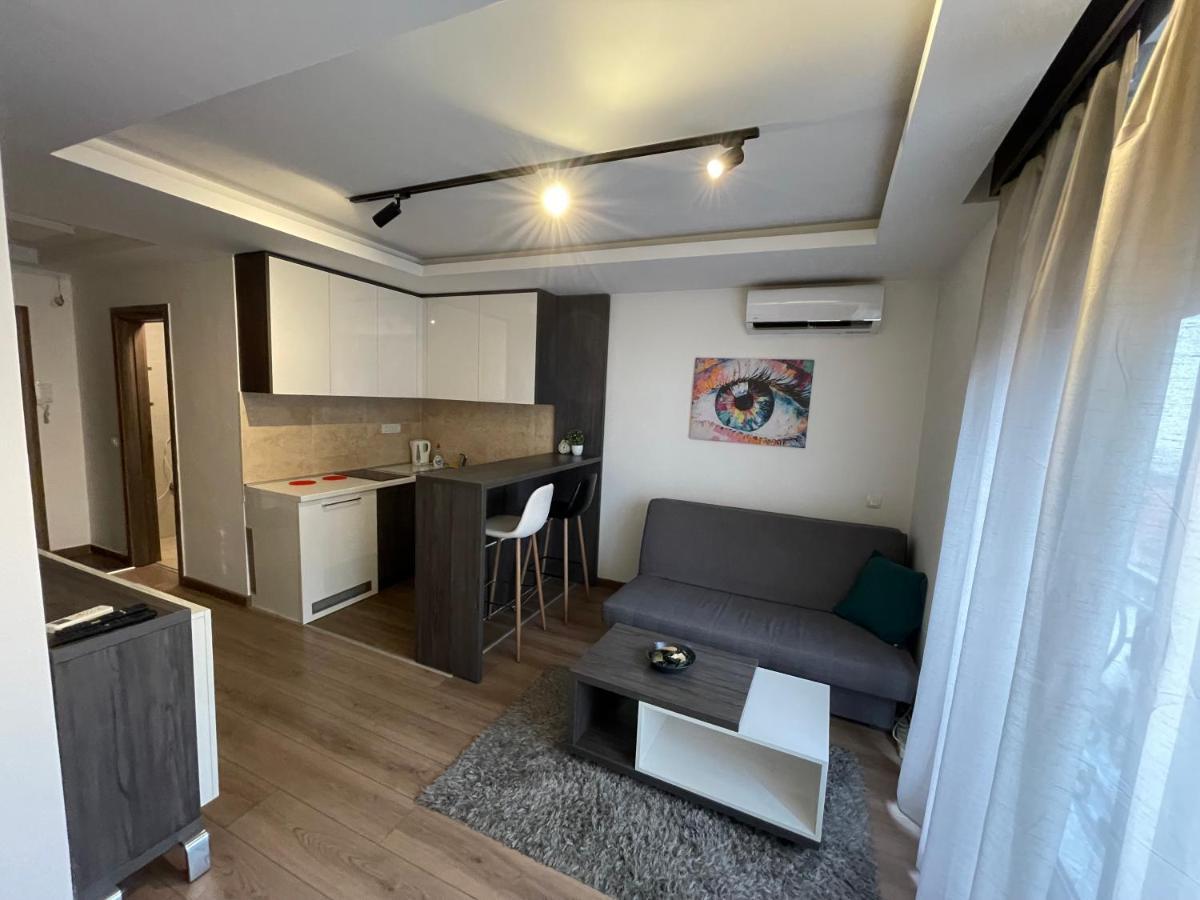 Empire Queen Apartments Belgrade Exterior photo